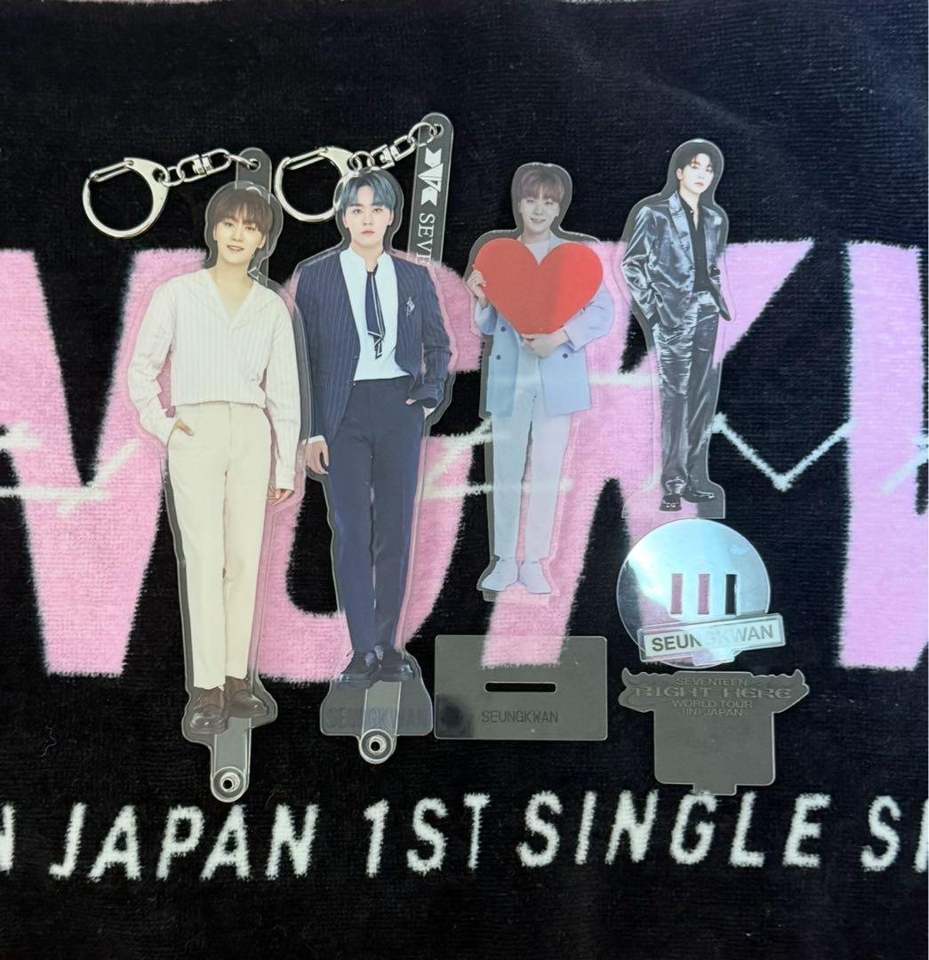 スングァン グッズ まとめ売り うちわ 缶バッジ アクスタ アクステ dvd