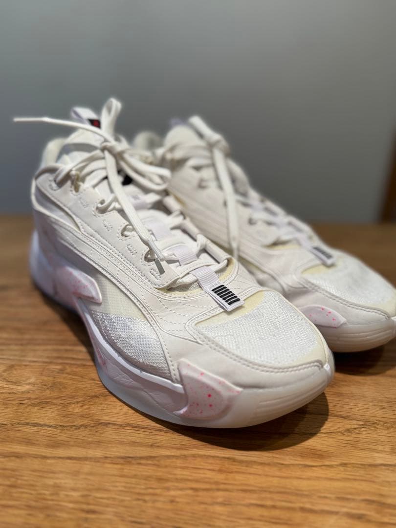 NIKE バッシュルカ 2 PF LUKA 2 PF ホワイト/ハイパーピンク
