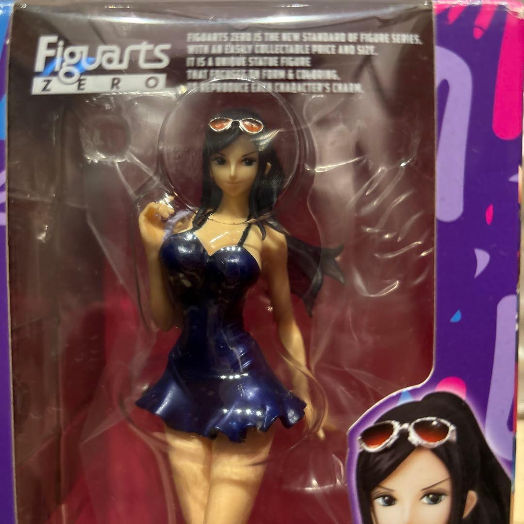 ワンピース ニコ・ロビン ドレスローザ編 バンダイ Figuarts ZERO