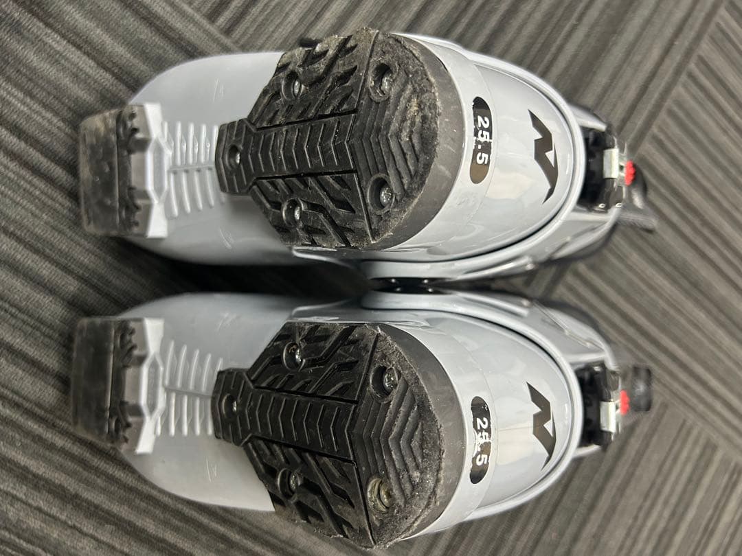 Nordica HF 100 スキーブーツ グレー