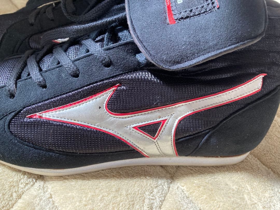 Mizuno ボクシングシューズ ブラック/シルバー　26〜26.5センチ