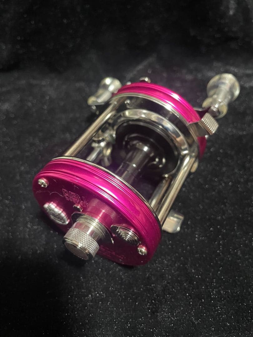 Abu Garcia Ambassadeur Rocket 6500CS ピンク