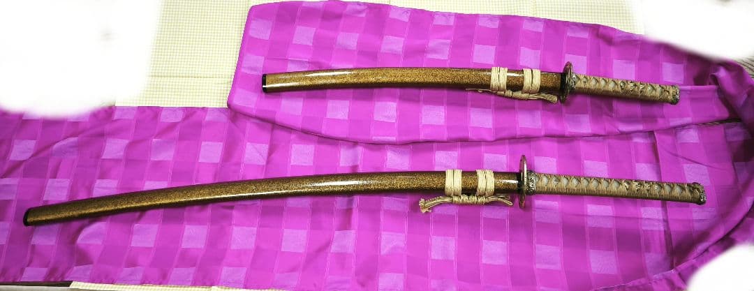 美品 模造刀 太刀 脇差 2本セット 金色装飾