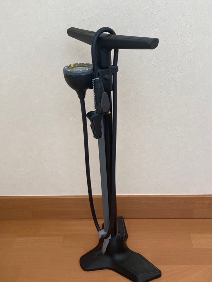 Giant ESCAPE R DISC MS 465mm マットグレーシルバー