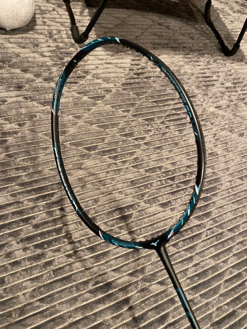 Mizuno フォルティウス60 バドミントンラケット　ケース付き