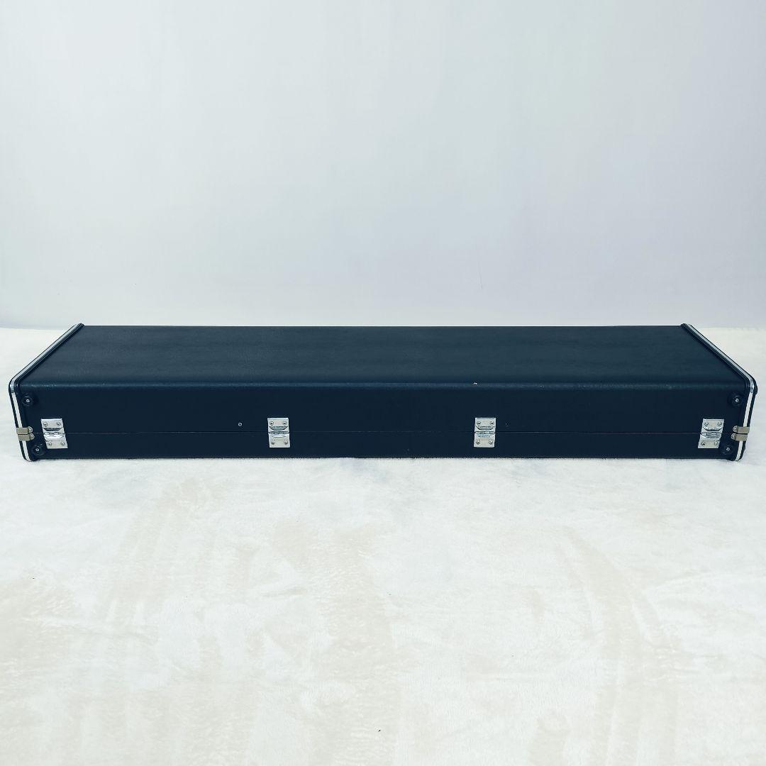 三味線用ハードケース（黒×赤）収納・ロック機能充実　縦置き横置き