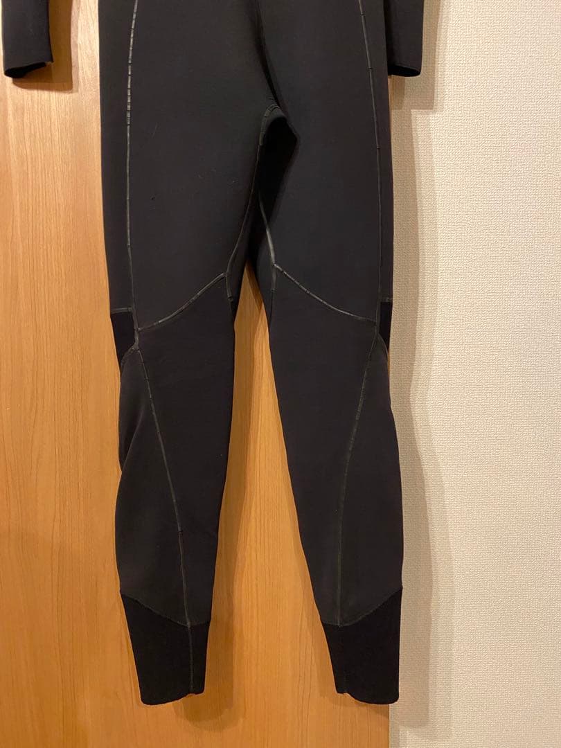 patagonia ブラック ウエットフルスーツ