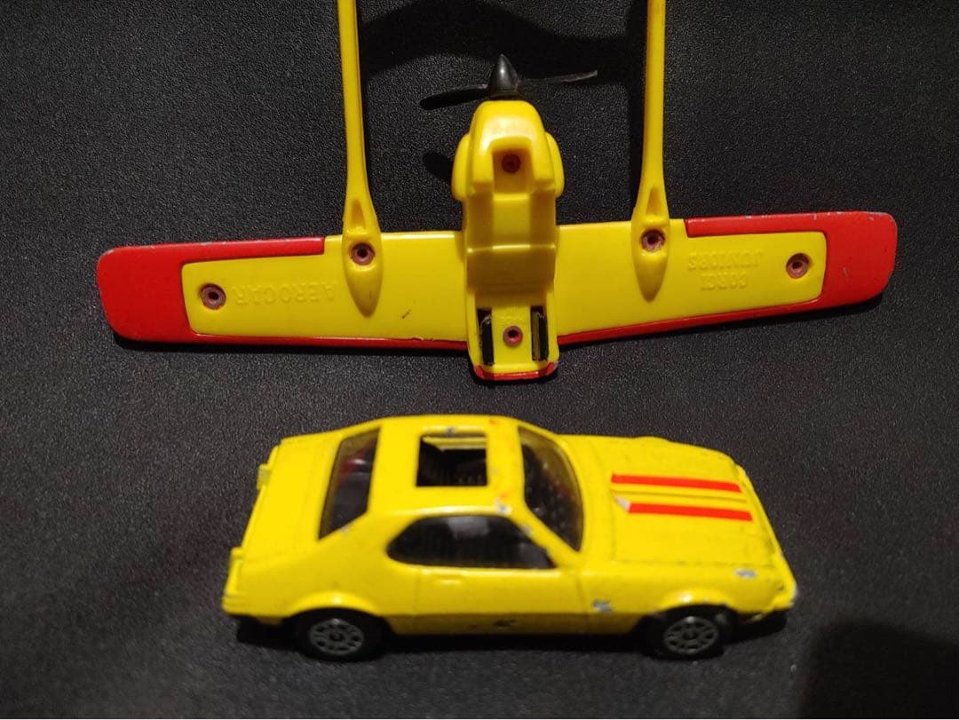 コーギー ジュニア 007 黄金の銃を持つ男 エアロカー ボンドカー ミニカー