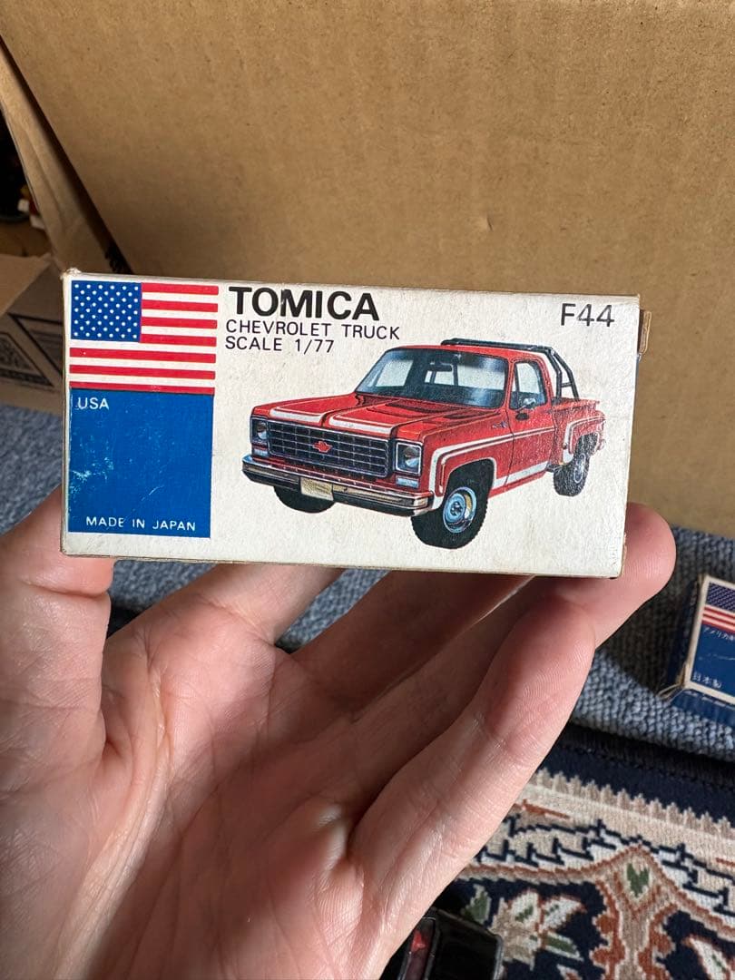 トミカ外国車シリーズF44 シボレートラック高島屋 ①