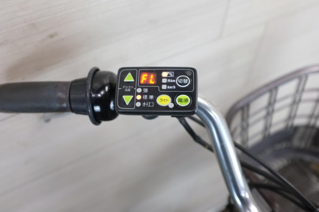 BS アシスタ　24インチ3段　8.7Ah（4点灯）充電器あり