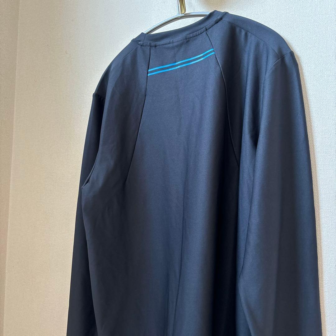 ヒューゴボス　Ｔシャツ　ネイビー