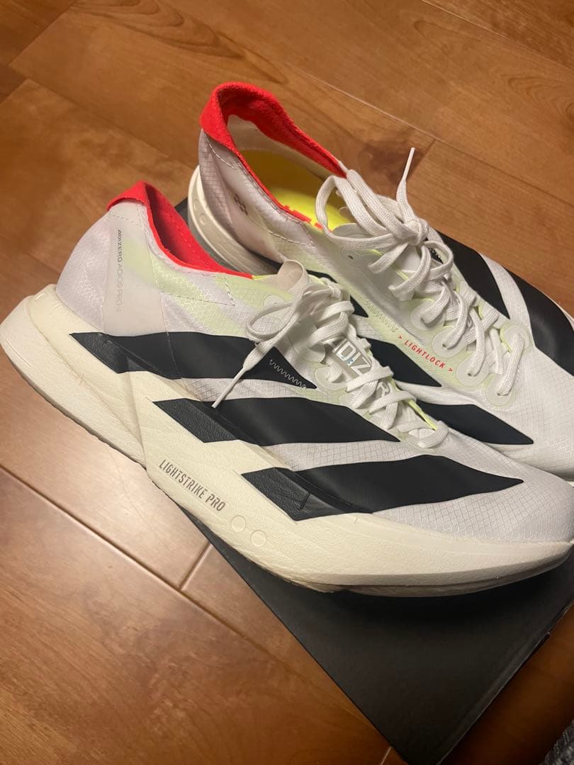 アディダス ADIZERO ADIOS PRO 4 M 26.0 ホワイト