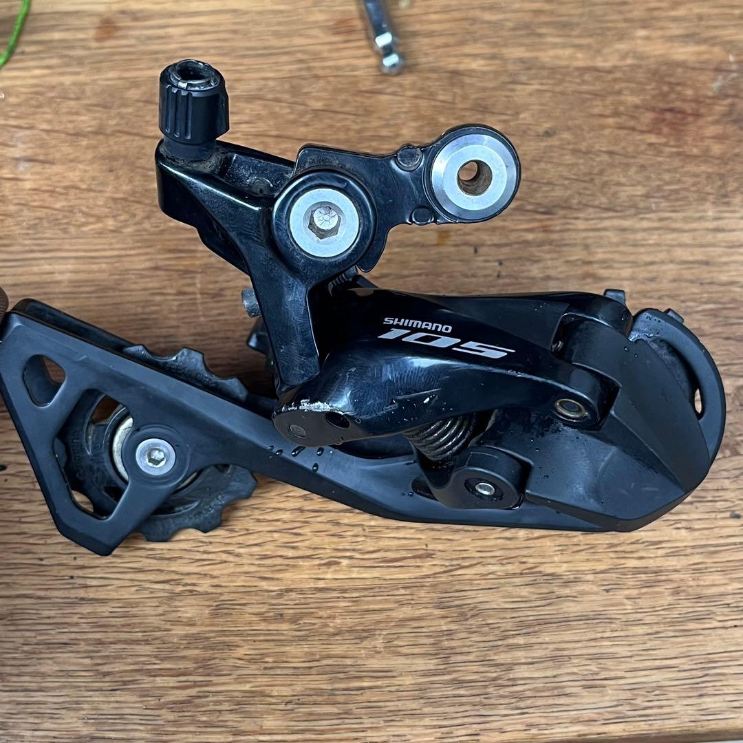 Shimano 105 油圧ディスク 取り外しグループセット