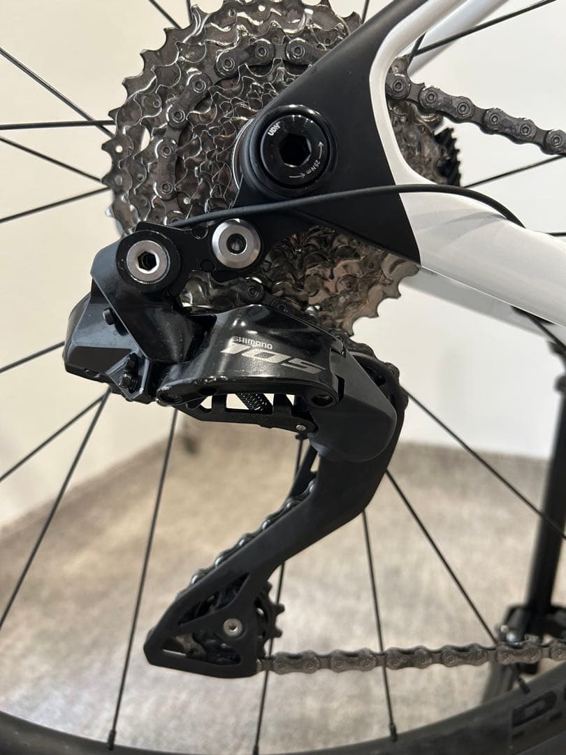 TREK madone gen8 sl5 105di2(r7120)化　Mサイズ