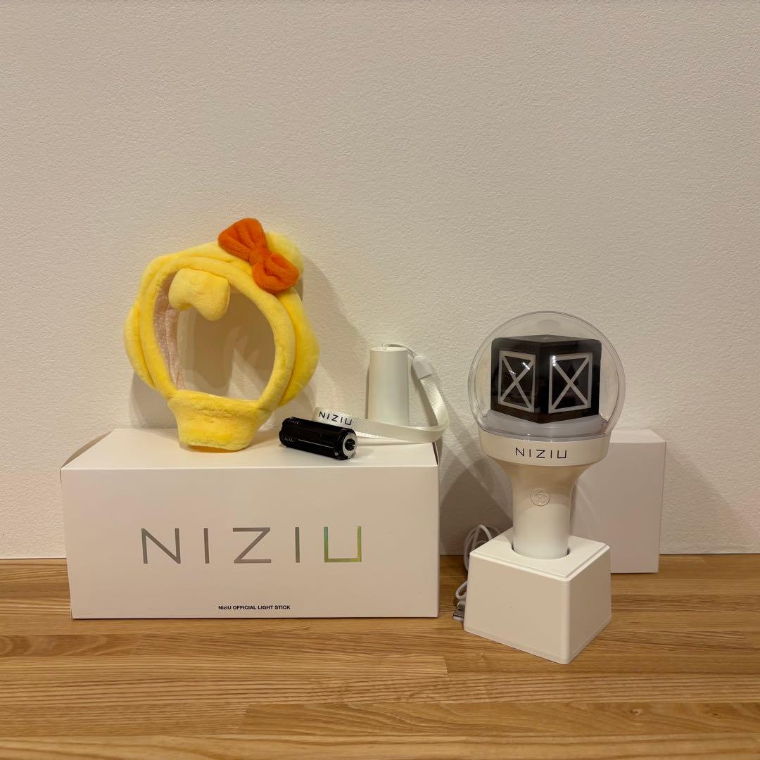 NIZIU 公式ペンライトandラコちゃんペンライトカバー付き