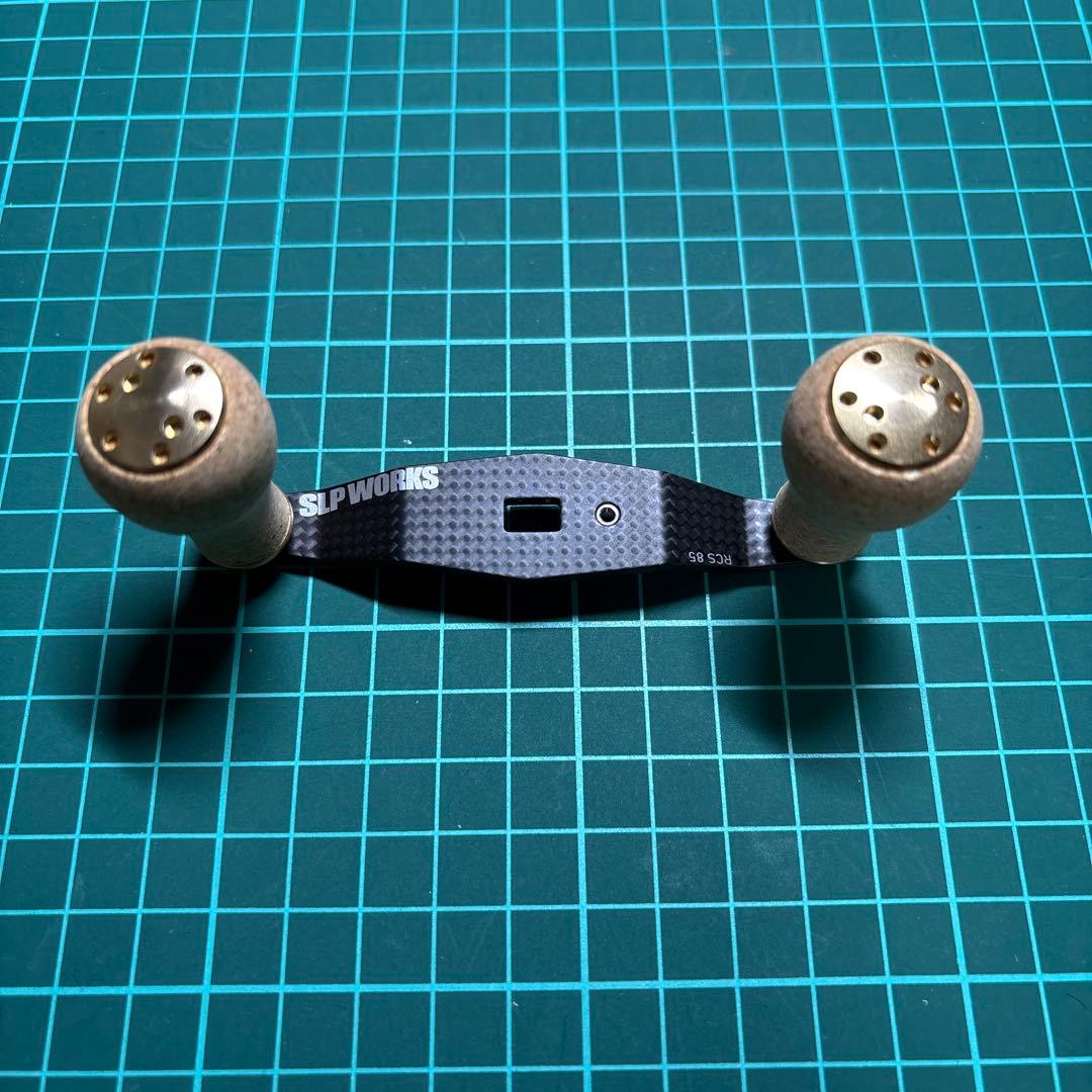 SLP カーボンクランクハンドル 85mm コルクノブ付き　ダイワ