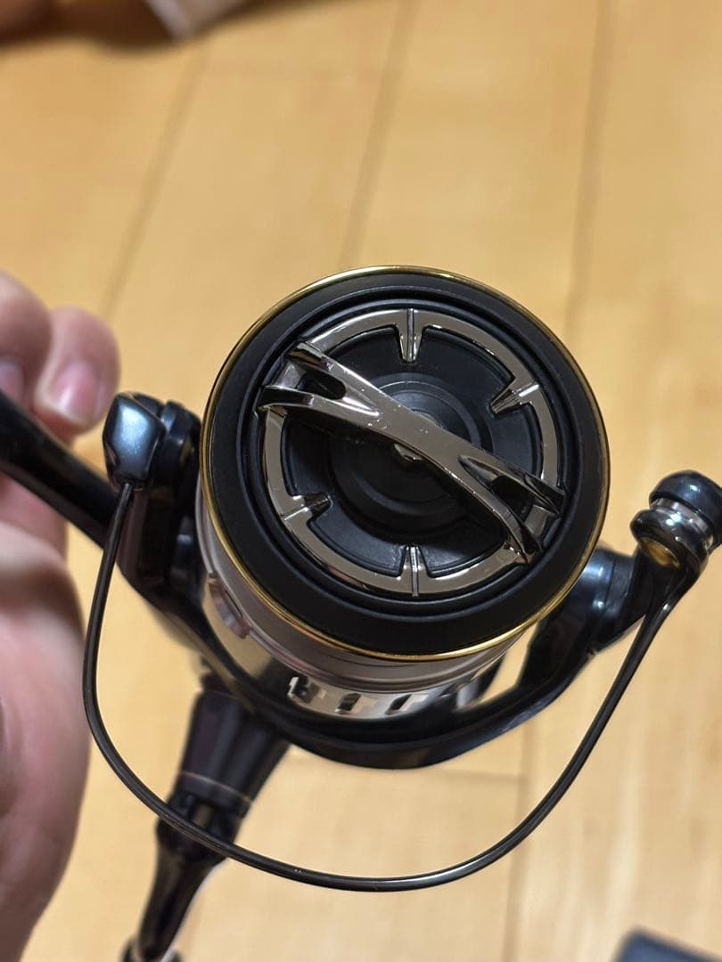 SHIMANO 17TWIN POWER XD 4000XG スピニングリール