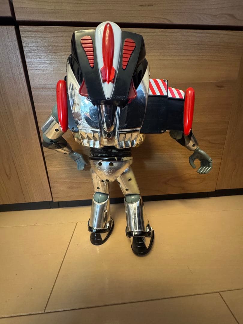希少　トイ・ストーリー バズ・ライトイヤー サイズ30cm メタリックver
