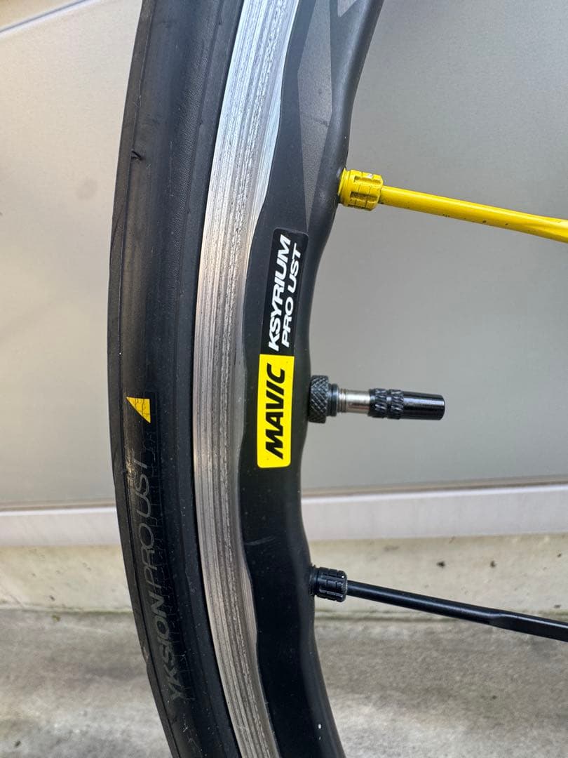 MAVIC KSYRIUM PRO UST 前後セット