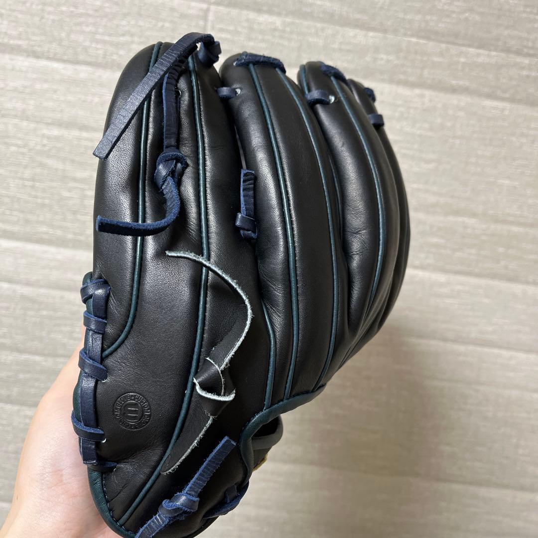 【1度のみ使用】ウイルソン 軟式用グラブ 86型　ブラック×ネイビー　マリオリ