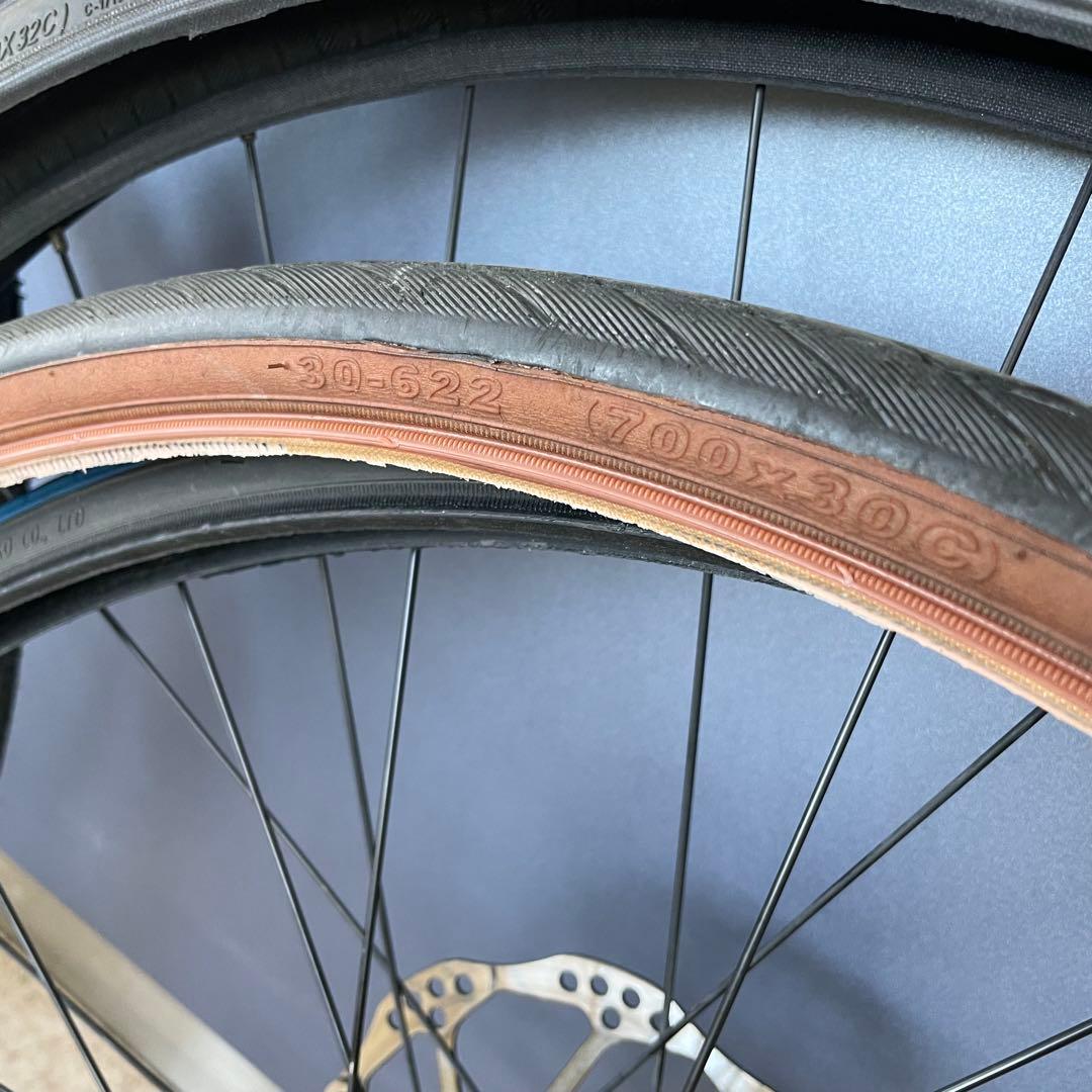 ESCAPE R DISC 2022 700c ホイールセット　ロードバイク