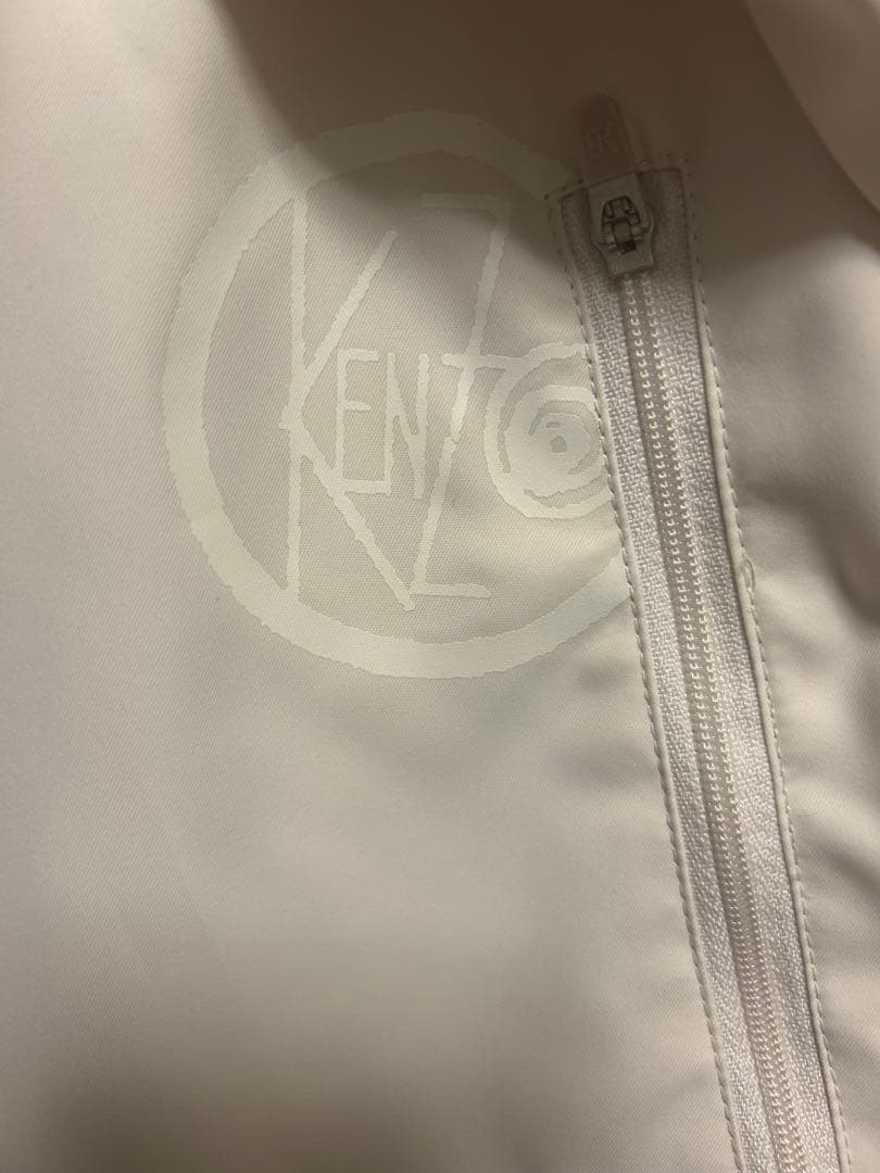 未使用品　KENZO GOLF　メンズウェア　アウター　ブルゾン　Ｌサイズ　上着