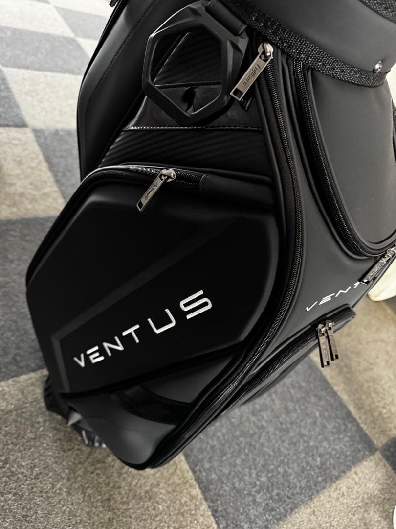 VENTUS ブラック ゴルフバッグ　フジクラ