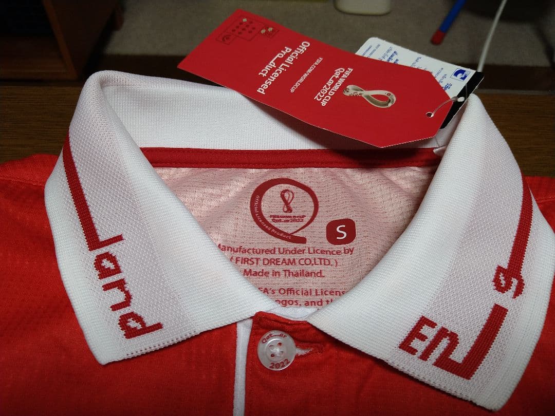 【新品】2022年サッカー FIFAワールドカップ イングランド代表ポロシャツS