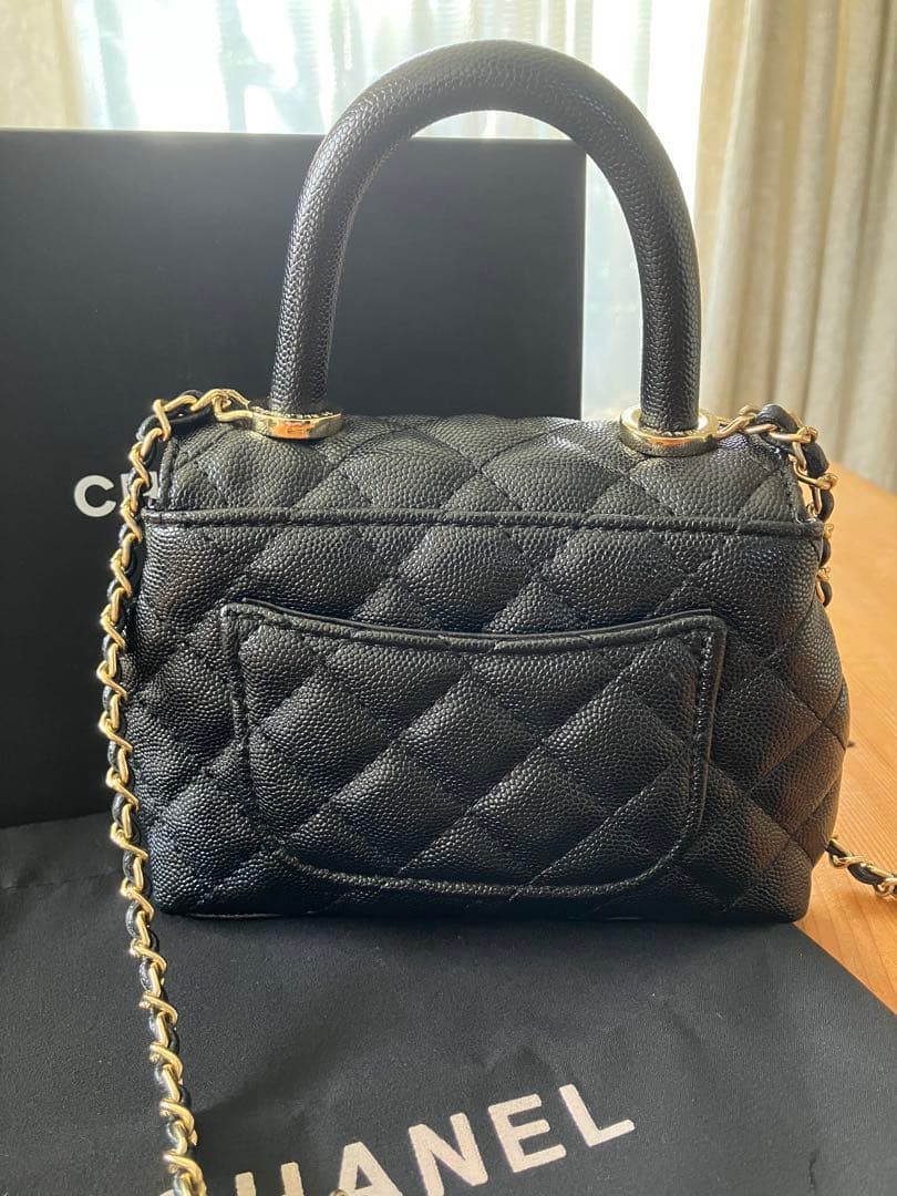 【非売品】CHANEL ブラック キルティング ミニショルダーバッグ