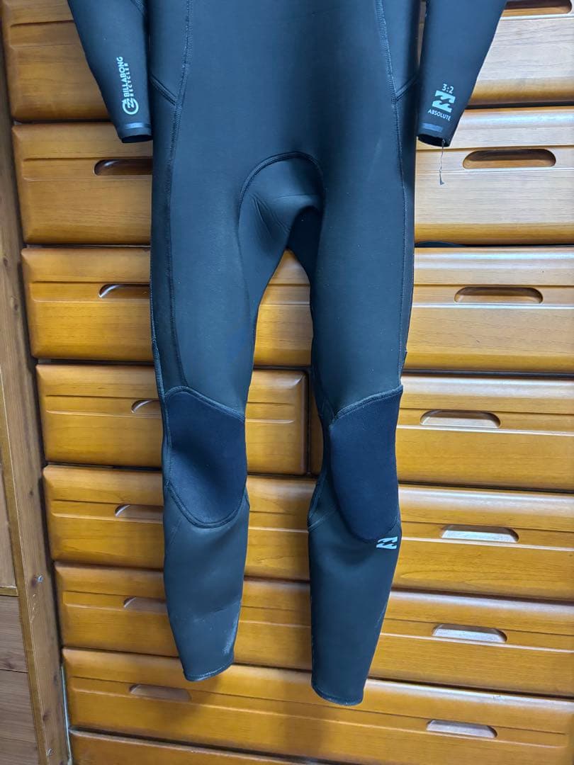 Billabong ブラック フルスーツ