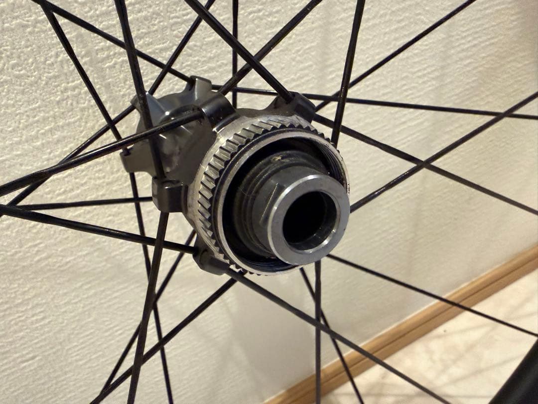 ULTEGRA C60 完組ホイール 700C 8170 TLR フロントのみ