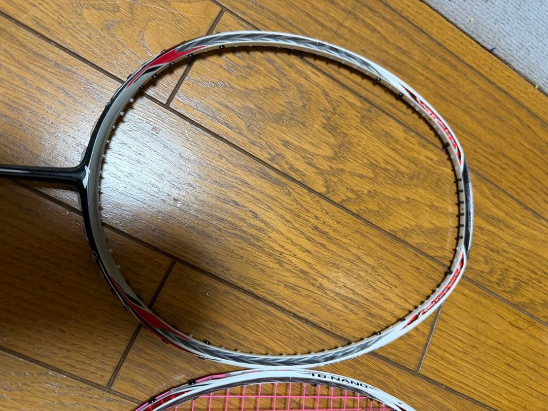 リーニンバドミントンラケットLi-ning Break free N90 III