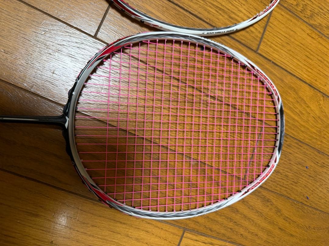 リーニンバドミントンラケットLi-ning Break free N90 III