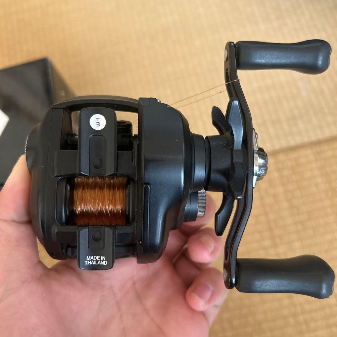 TATULA TW 100L ベイトリール バス釣り用