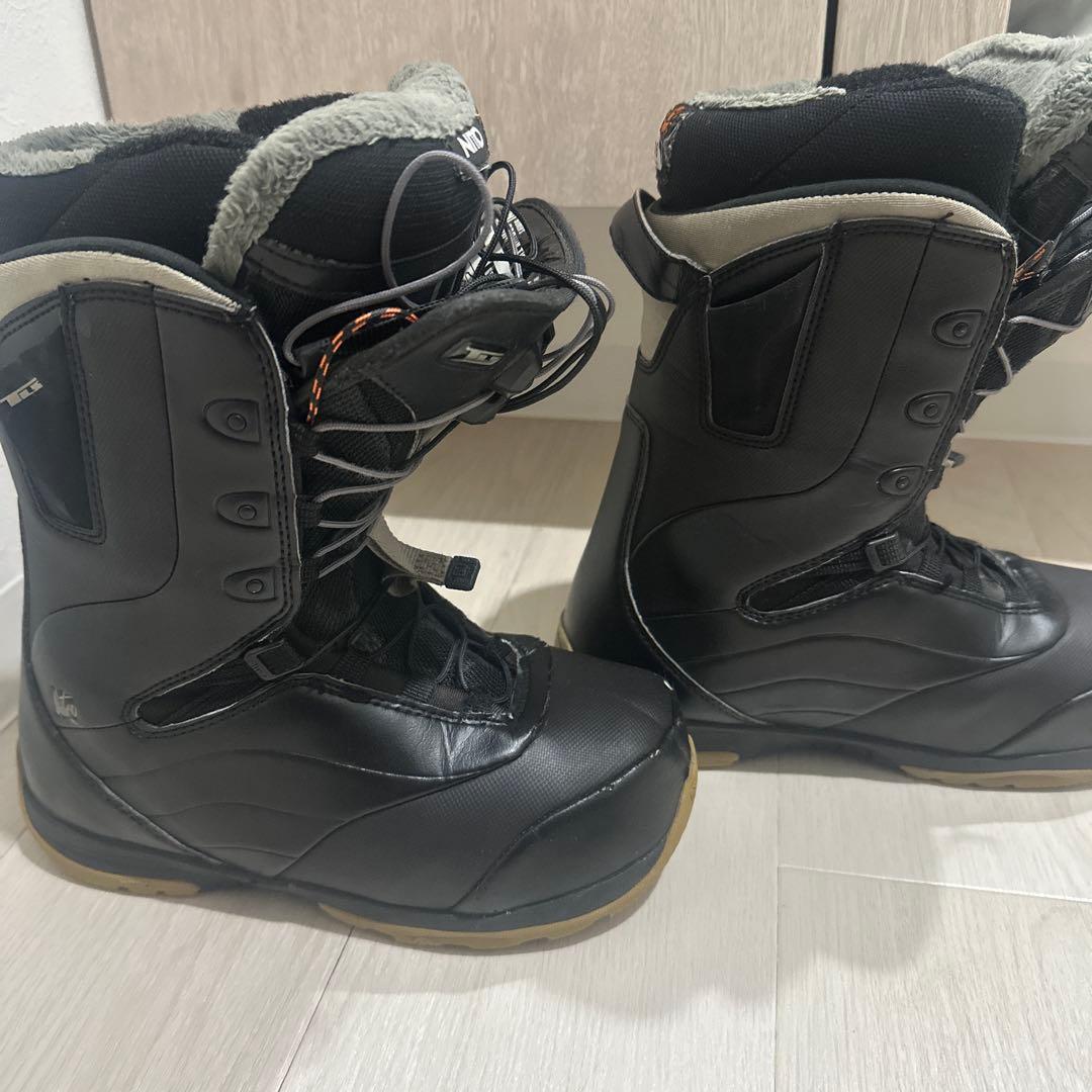 ★美品 大幅値下げ！スノボレディースシューズ NITRO CLOUD6 24cm
