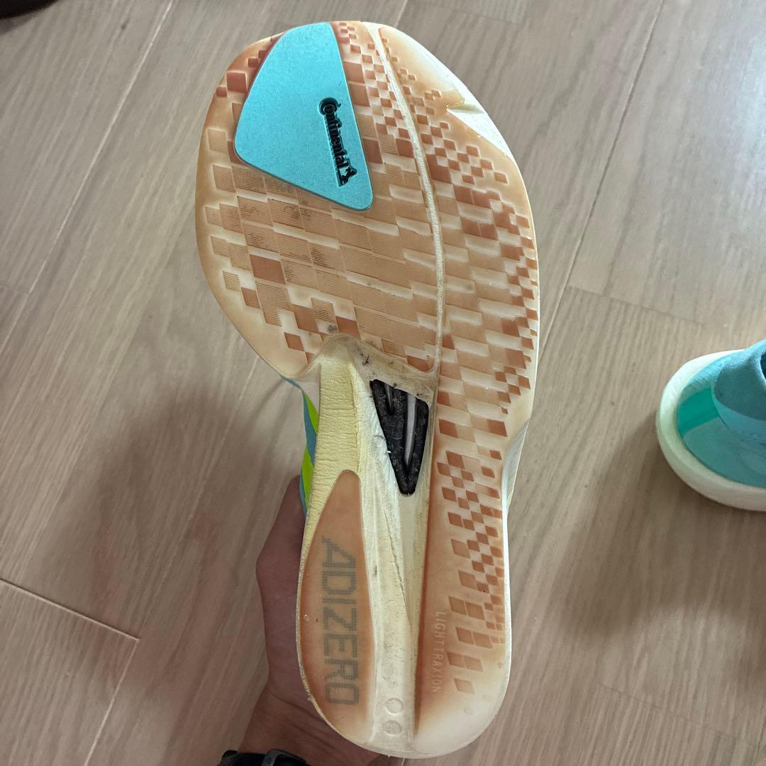 adidas タクミセン11