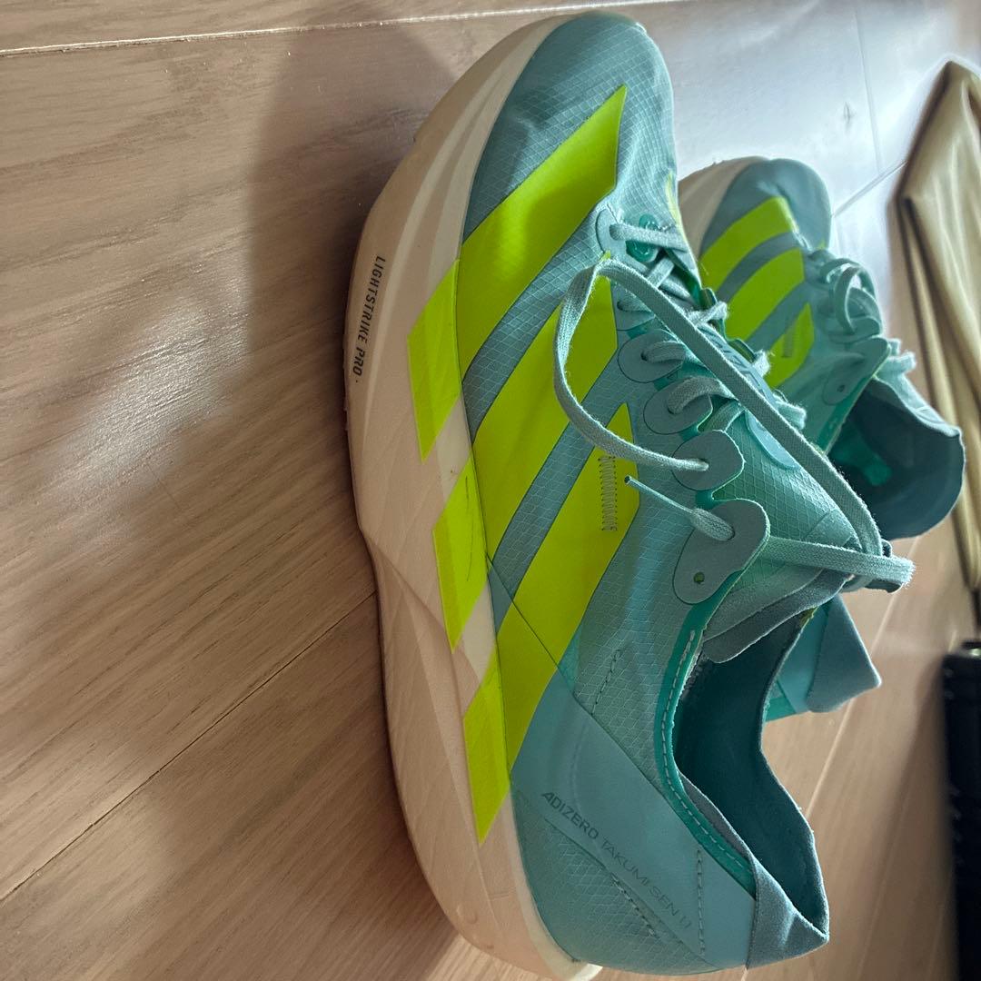 adidas タクミセン11