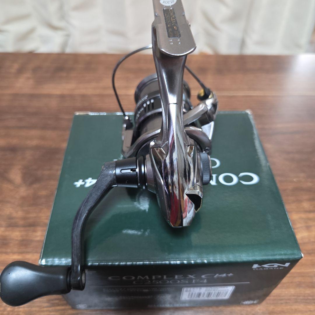 シマノ　17コンプレックス　C2500S F4
