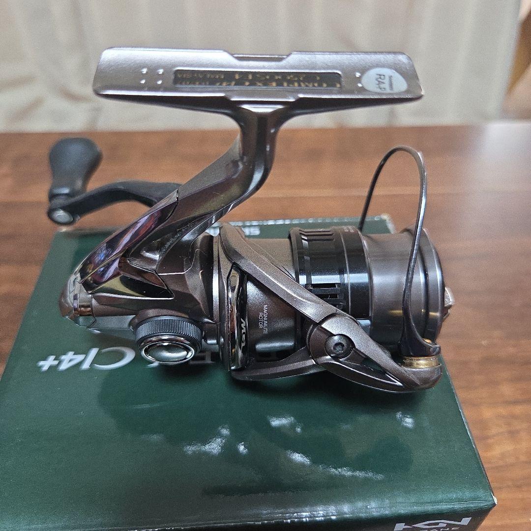 シマノ　17コンプレックス　C2500S F4