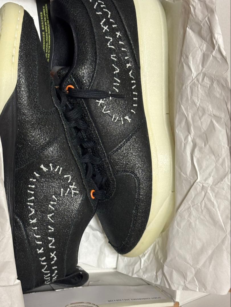 Nike Book 1 \"Halloween\" 鑑定書付き