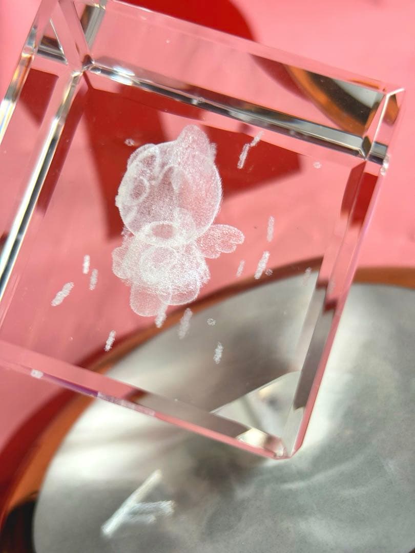 ハローキティ ガラス置物 3Dレーザー彫刻 クリスタル 平成レトロ サンリオ