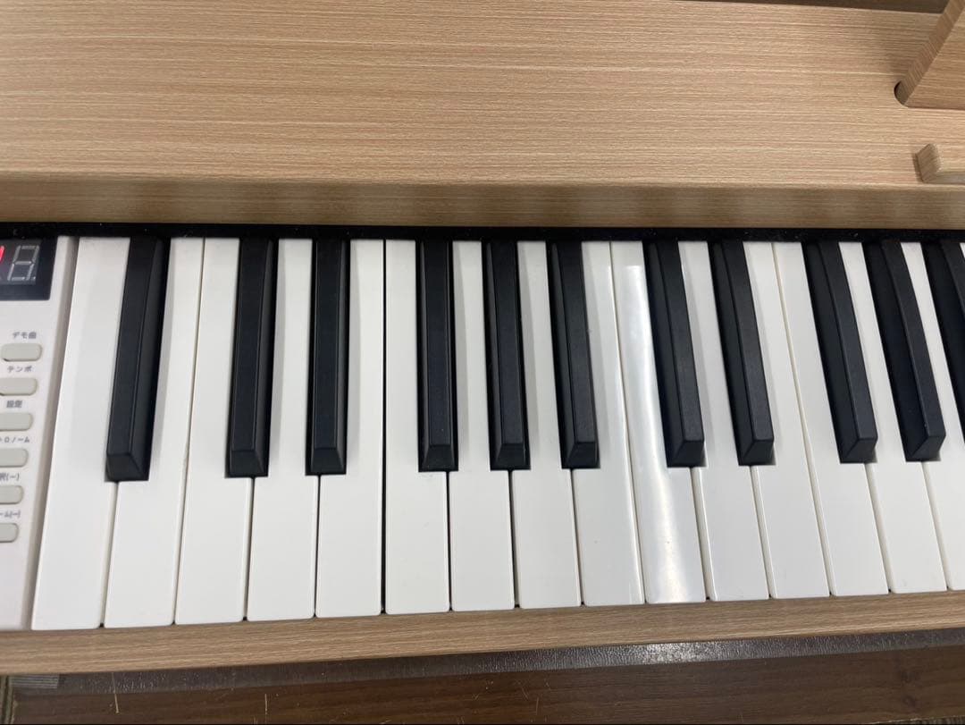 電子ピアノ88鍵盤　給電タイプ　木目調ボディ　オークベージュ