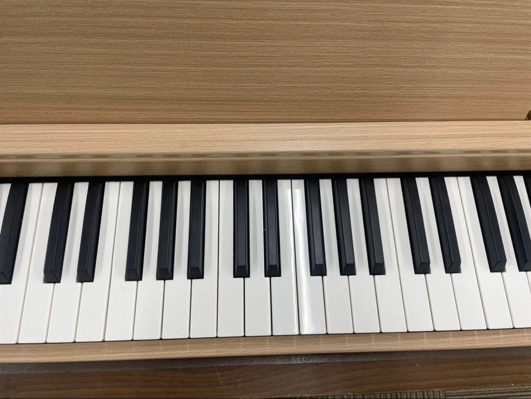 電子ピアノ88鍵盤　給電タイプ　木目調ボディ　オークベージュ