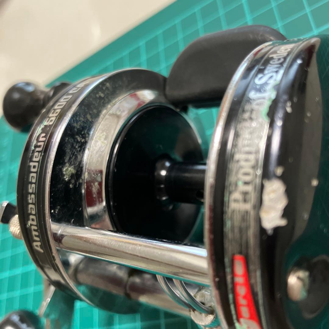 ABU Ambassadeur 5600CA ベイトリール 黒