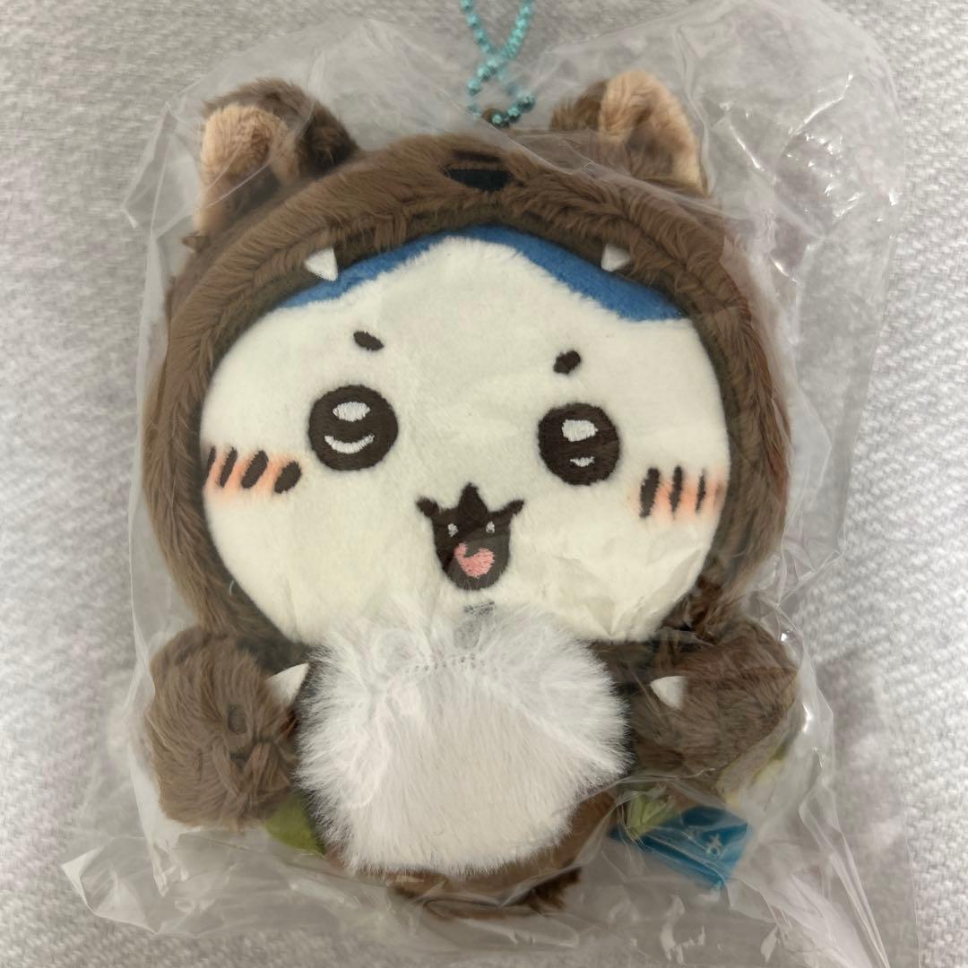 ちいかわ 仮装しちゃう！マスコット オオカミなハチワレ ハロウィン