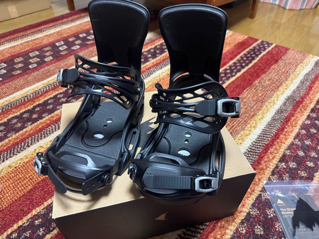 【新品・未使用】Burton Cartel EST ブラック サイズS