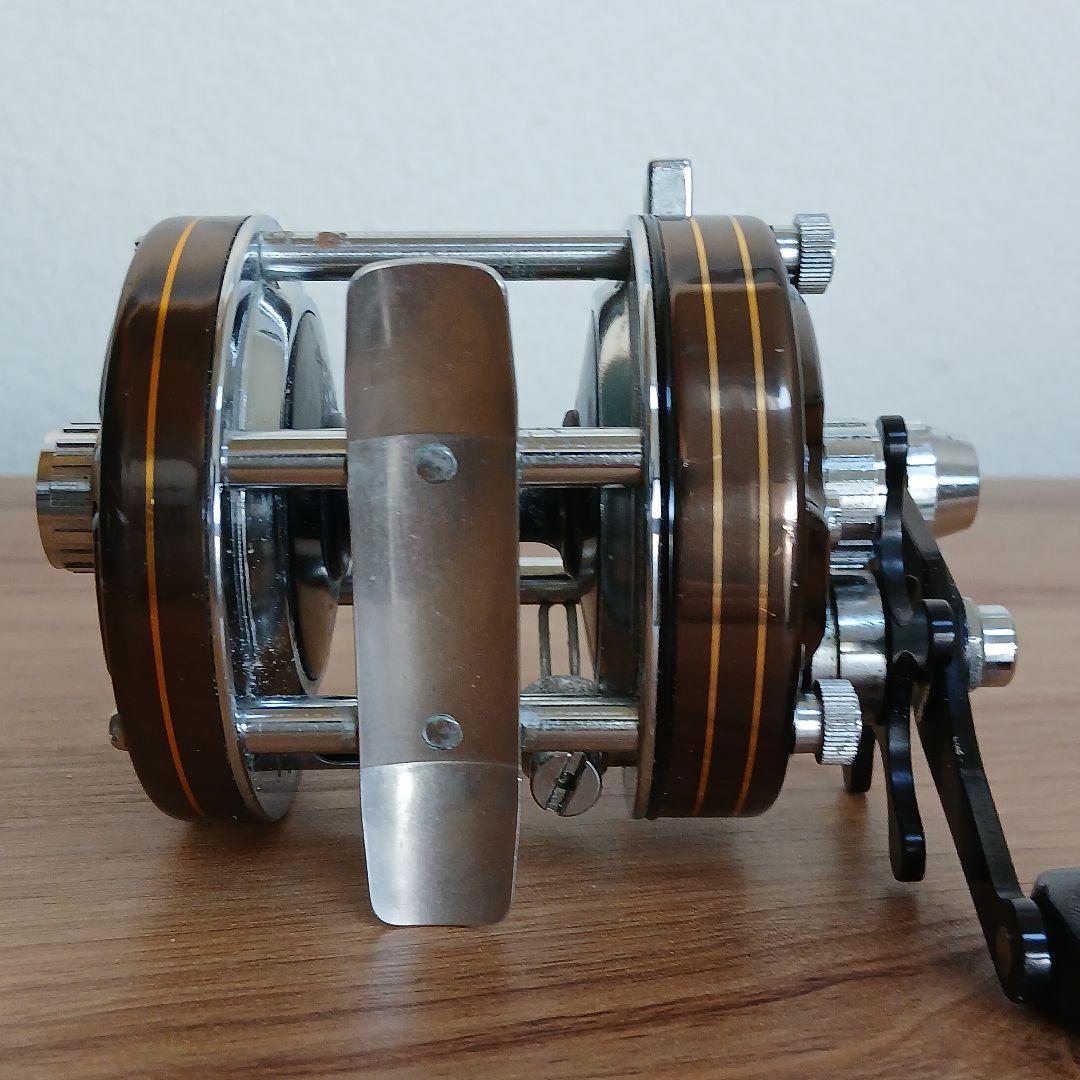 Daiwa ダイワ ミリオネア 5H リール ベイトリール ビンテージ オールド