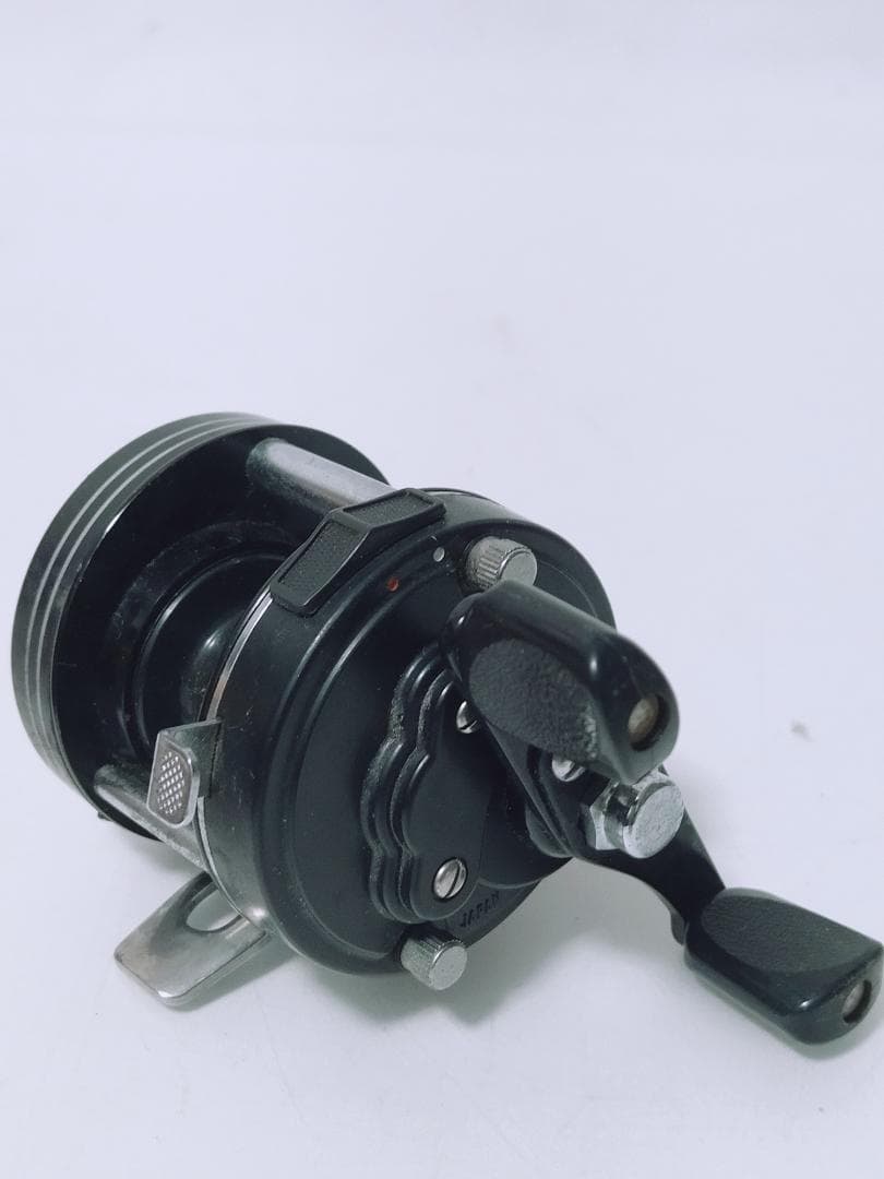 ダイワ ミリオネア GS-1000C オールドリール ベイト