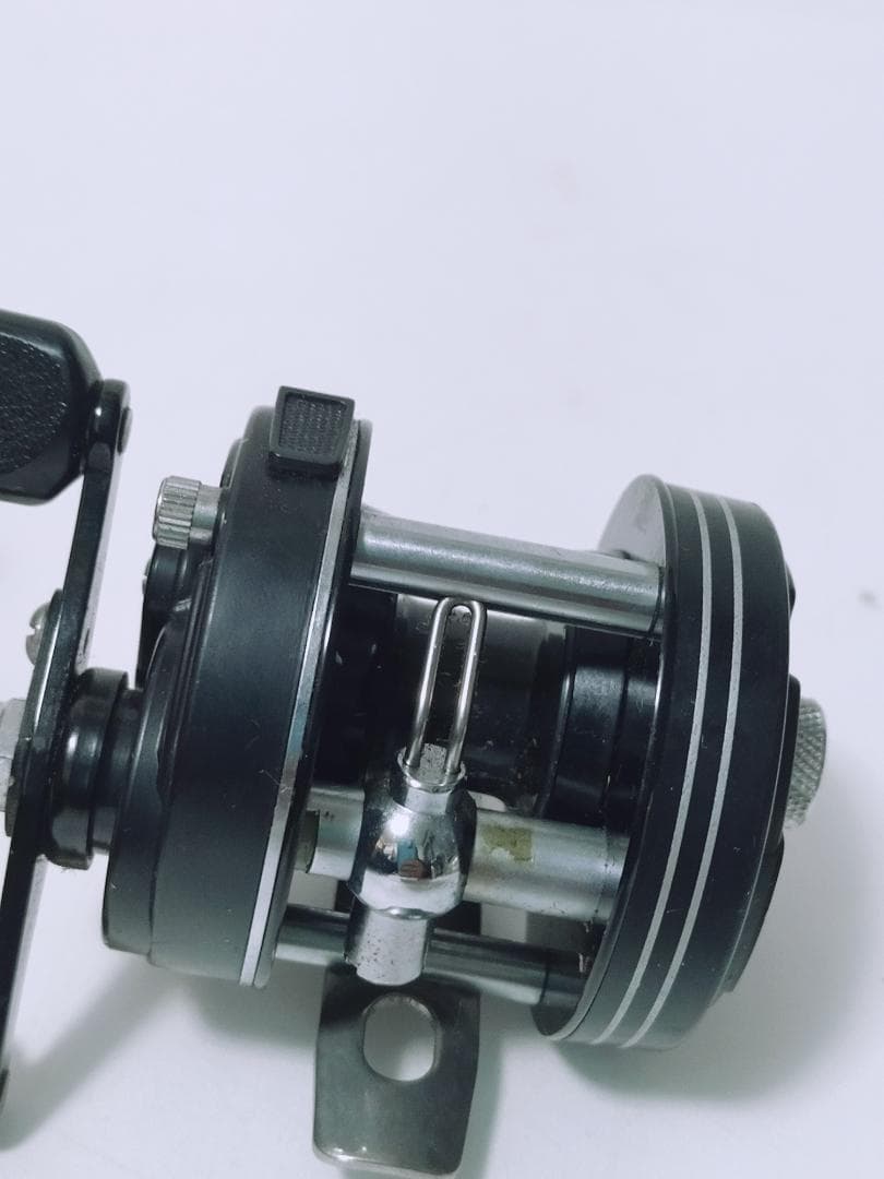 ダイワ ミリオネア GS-1000C オールドリール ベイト