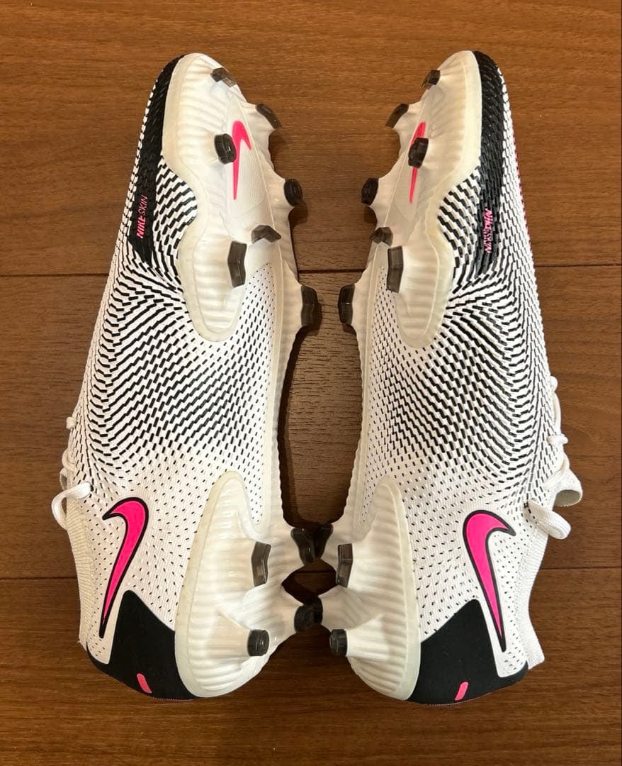 【新品未使用】NIKE PHANTOM GT PRO FG ナイキ